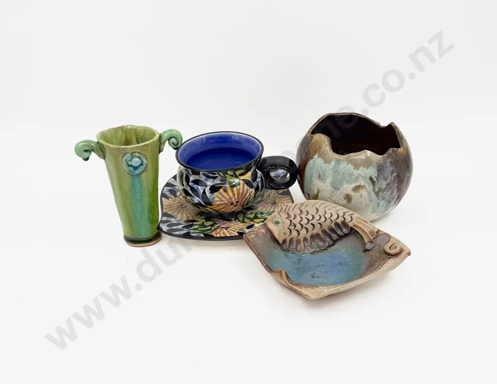 Six Pieces NZ Pottery Image 1++