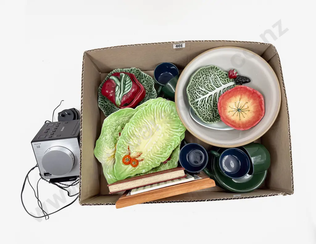 Boxed Quantity of Assorted Ceramics etc Image 1++