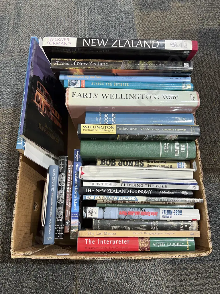 Boxed Quantity of NZ Reference Volumes Image 1++