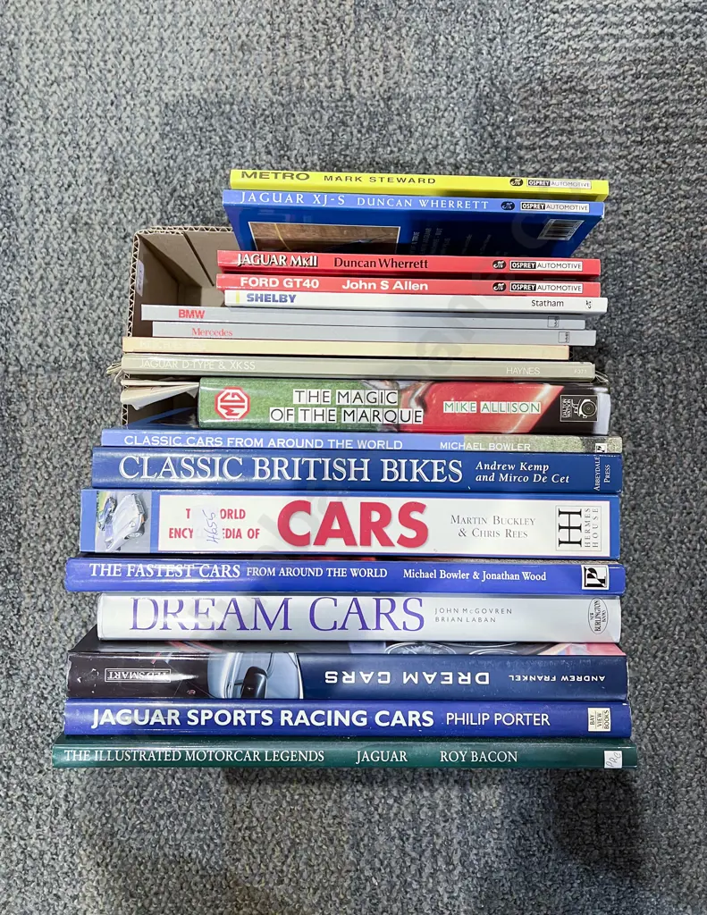 Boxed Quantity of Assorted Car Reference Volumes Image 1++