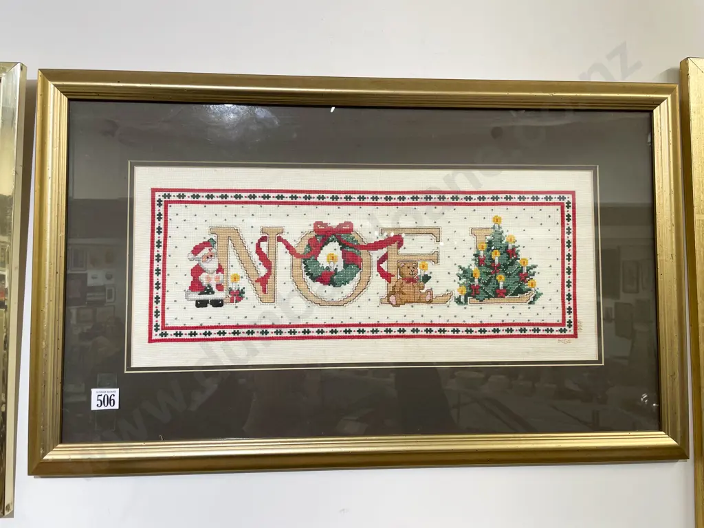 Christmas Themed Needlepoint Work Image 1++
