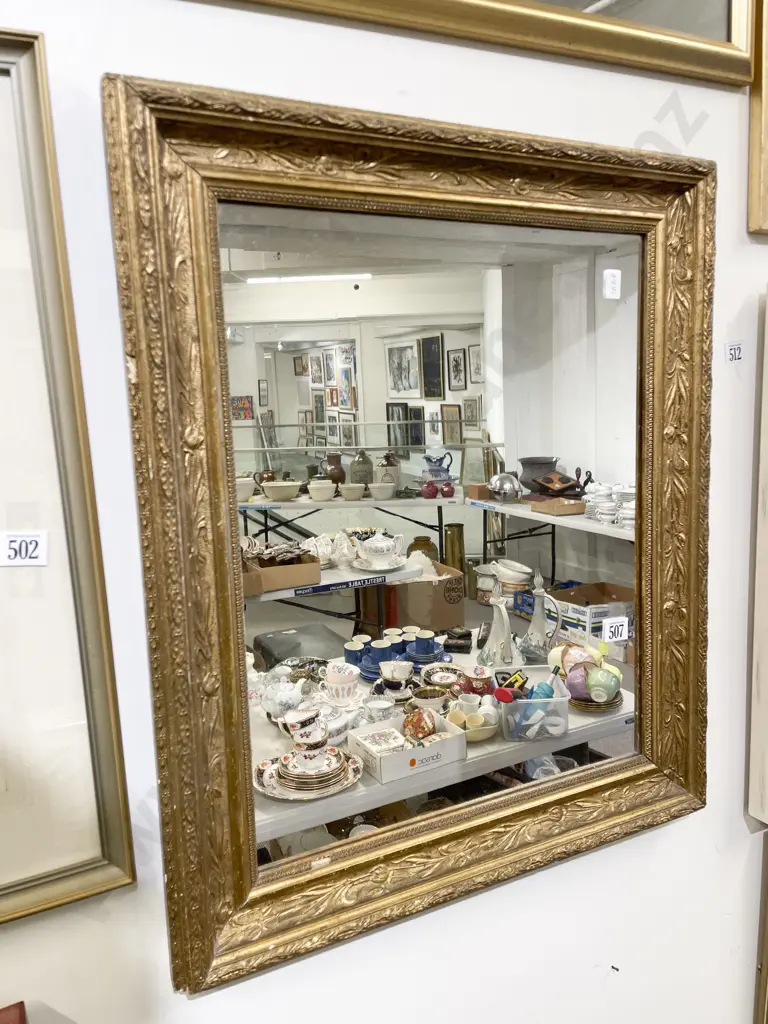 Gilt Framed Wall Mirror Image 1++