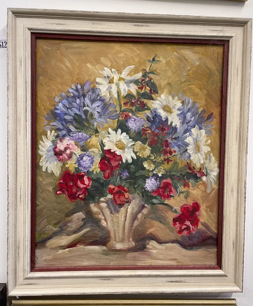 Unknown Artist - Floral Still-life - Oil on Board Image 1++