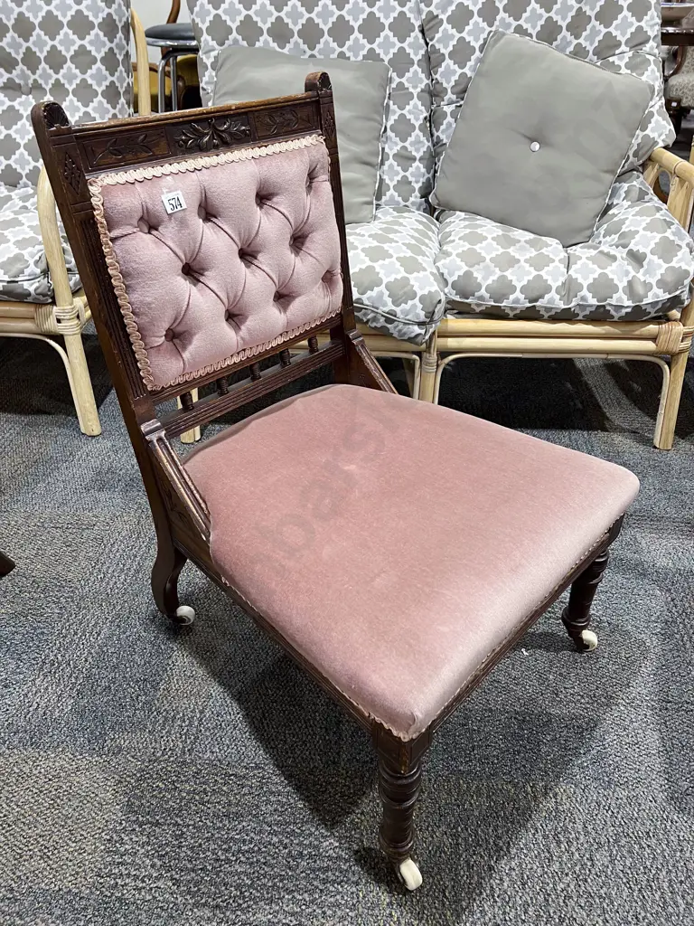 Nursing Chair Image 1++