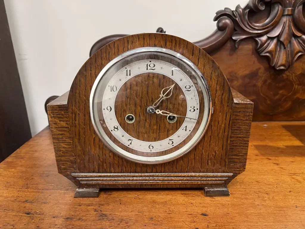 Edwardian Oak Mantle Clock Image 1++