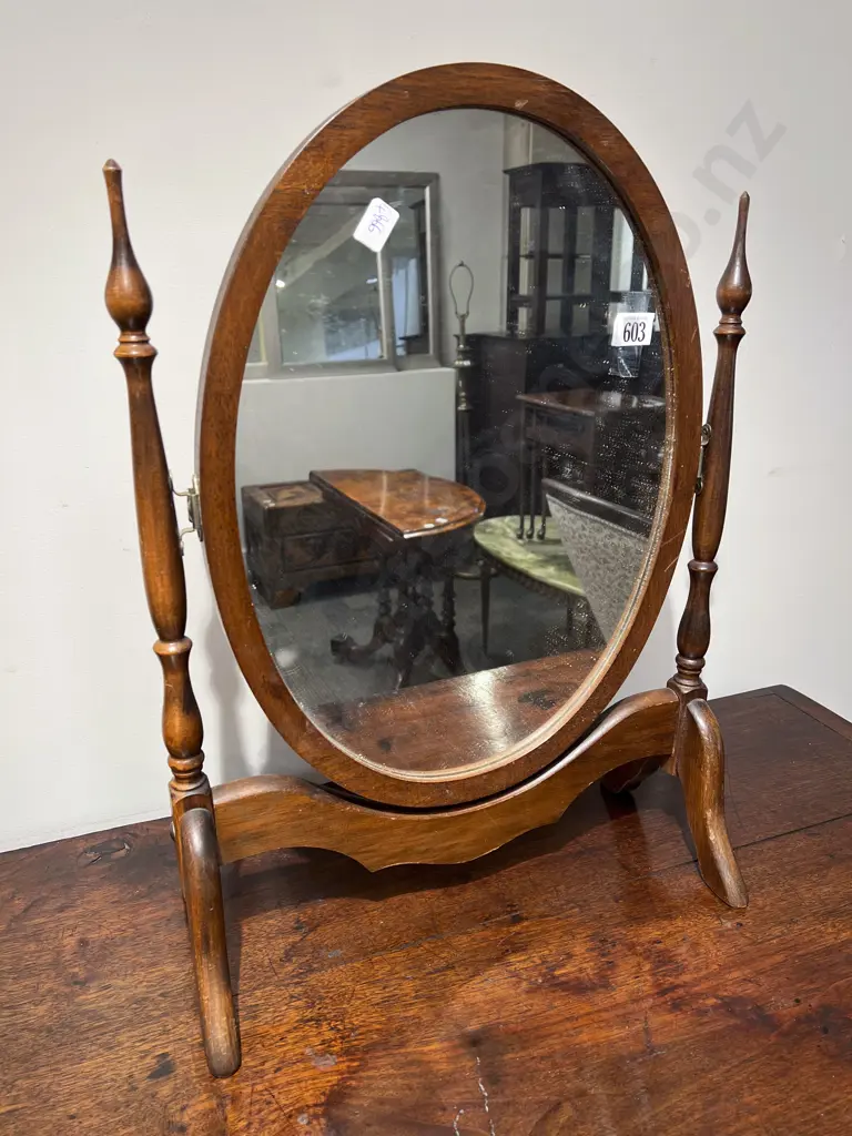 Repro Toilet Swing Mirror Image 1++
