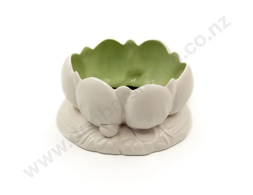 Clarice Cliff Water Lily Vase Image 1++