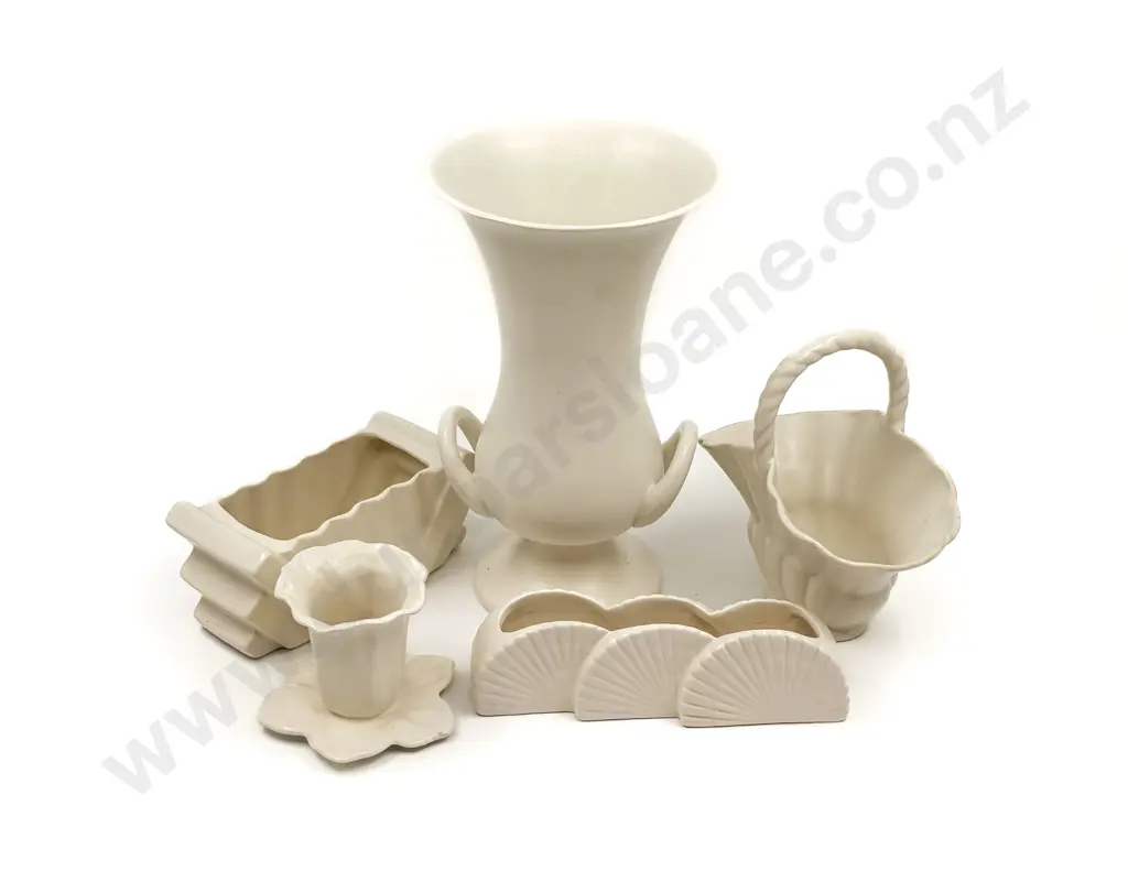 Five Shorter & Sons Vases Image 1++