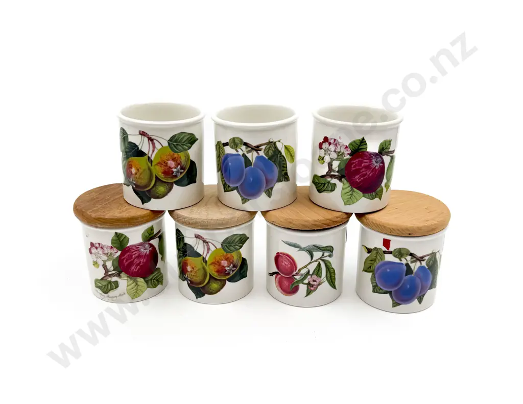Four Port Meirion Small Lidded Cansters and Three Small Pots Image 1++