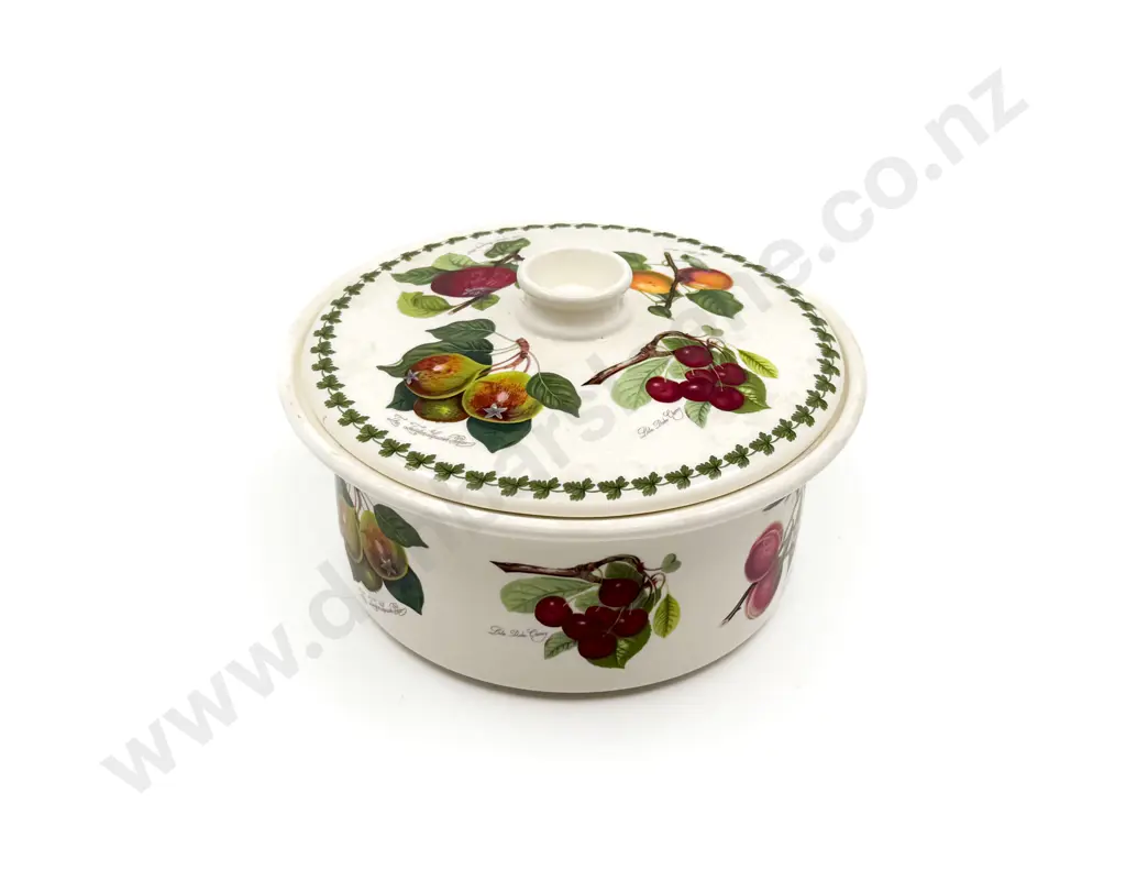 Port Meirion Lidded Dish Image 1++