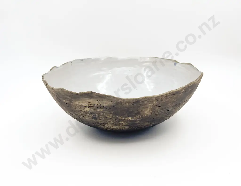 Nicola Dench Pottery Fruit Bowl Image 1++