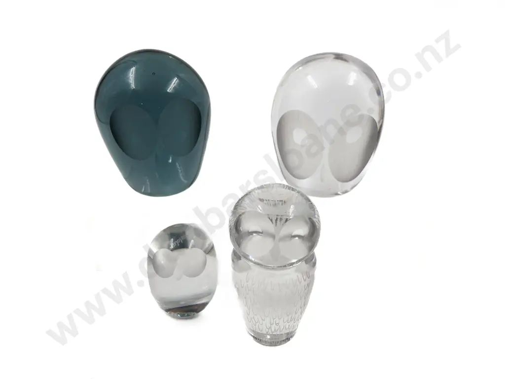 Four Art Glass Owls Including Kosta Boda Image 1++