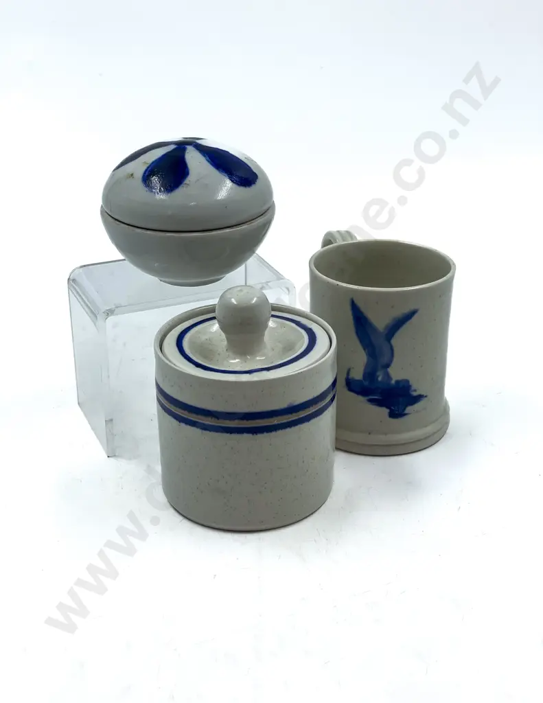 Three Pieces of Blue and White Pottery Image 1++