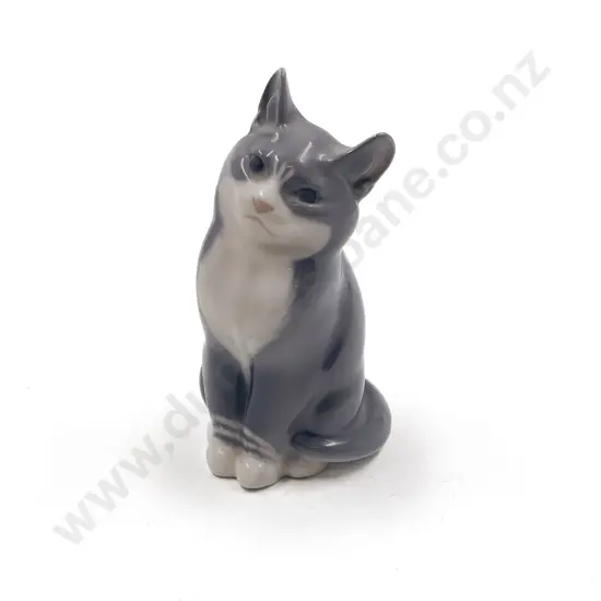 Royal Copenhagen Cat