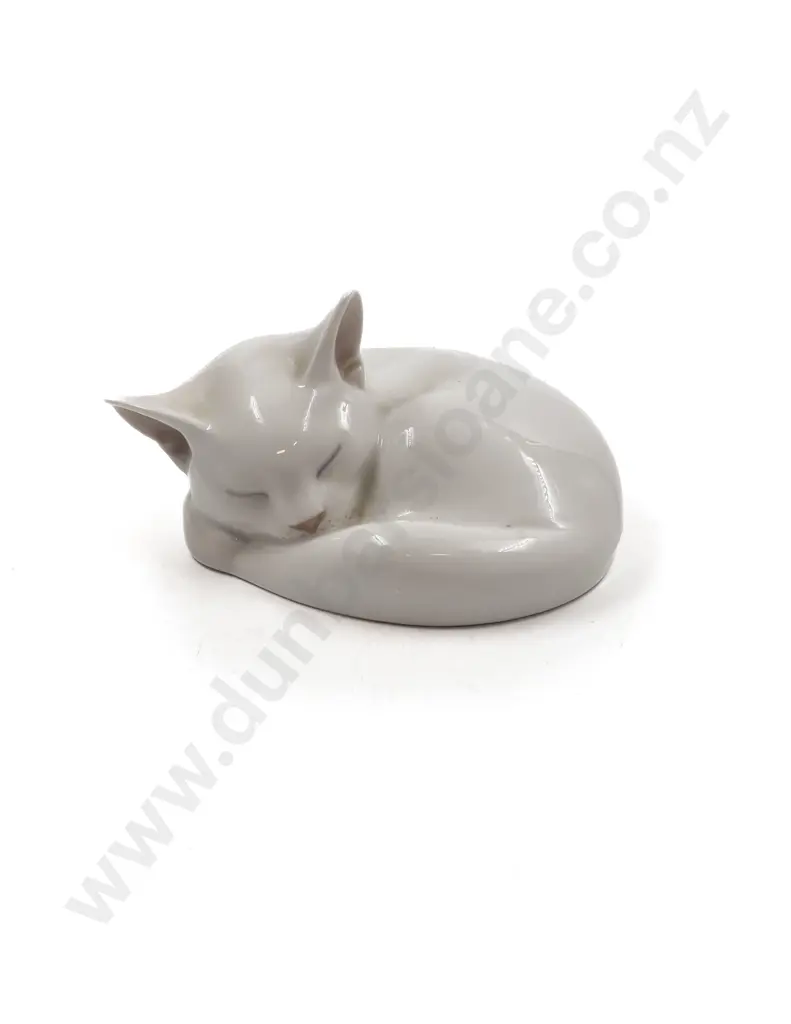 Royal Copenhagen Kitten Image 1++