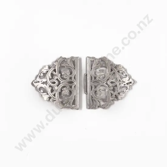 S/S Nurse Buckle