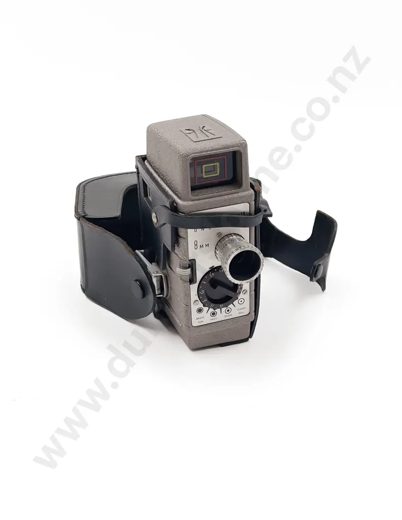 Bell & Howell 8mm Camera Image 1++