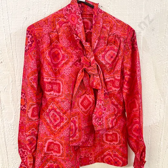 Qty of Assorted Costume Including Vintage Gloves and Scarves