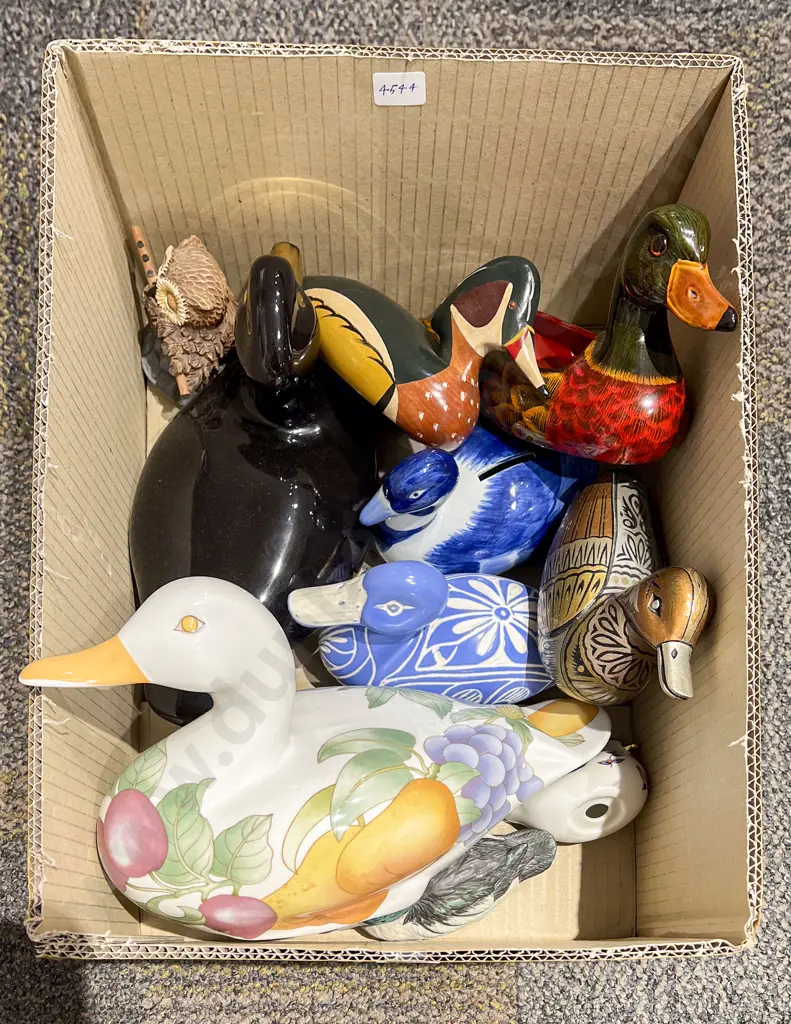 Qty of Assorted Duck Ornaments Image 1++