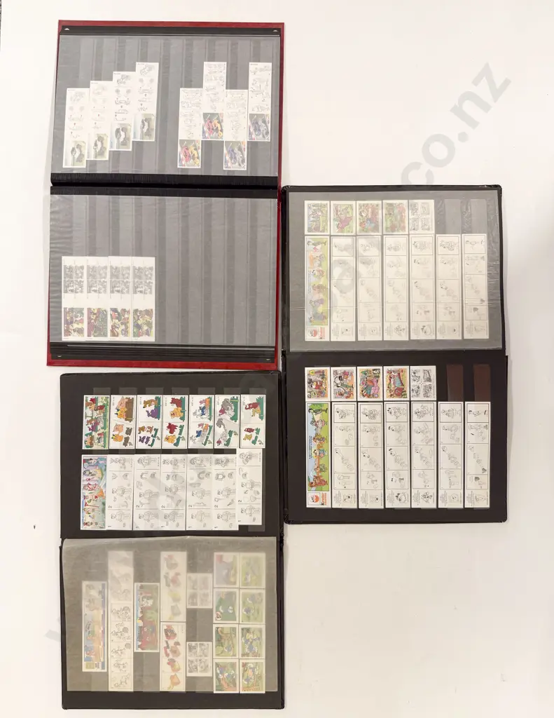 Plastic Storage Bin Kinder Surprise Comics Catalogues & Ephemera Image 1++
