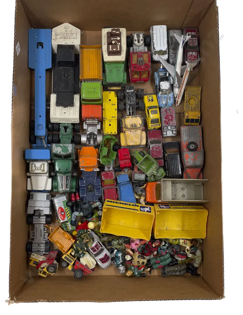 Quantity Various Manufacture Diecast Vehicles (playworn) Image 1++
