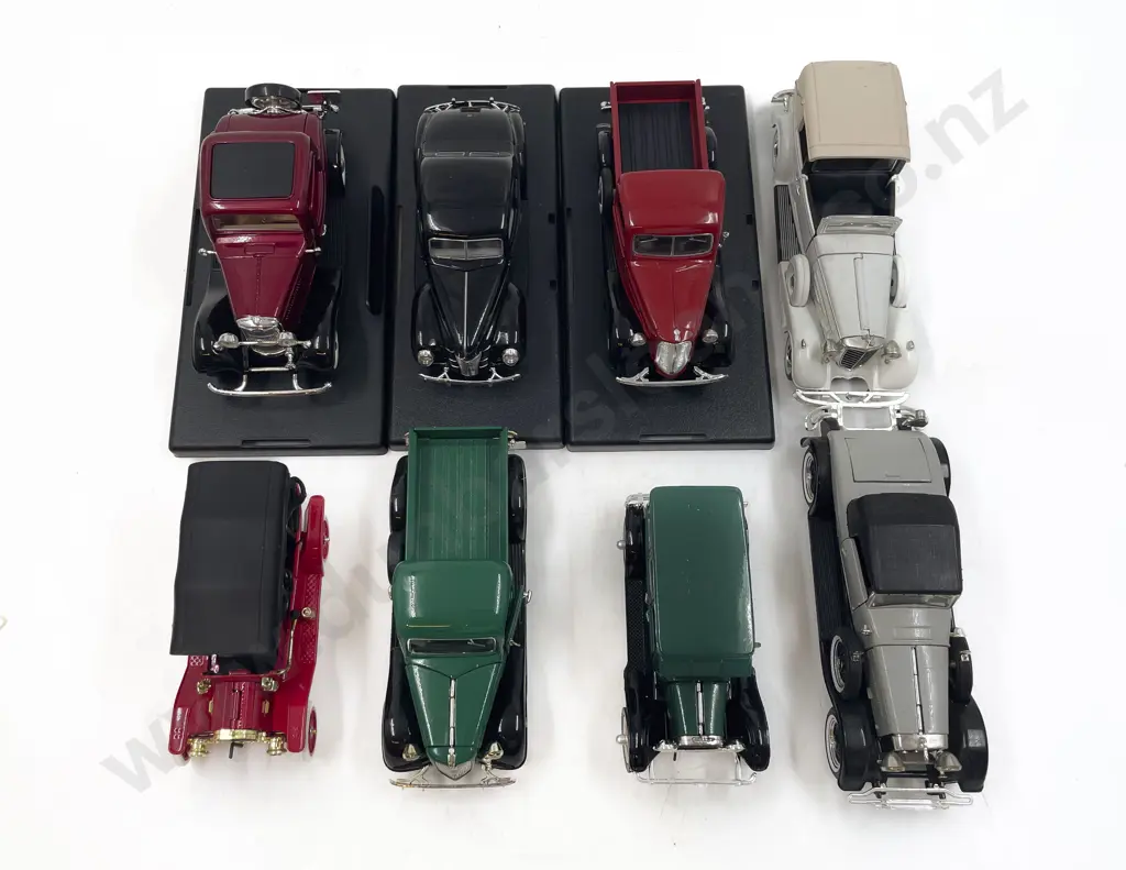 Various Official Licensed Vehicle Models Image 1++