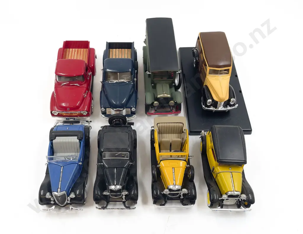 Various Official Licensed Vehicle Models Image 1++