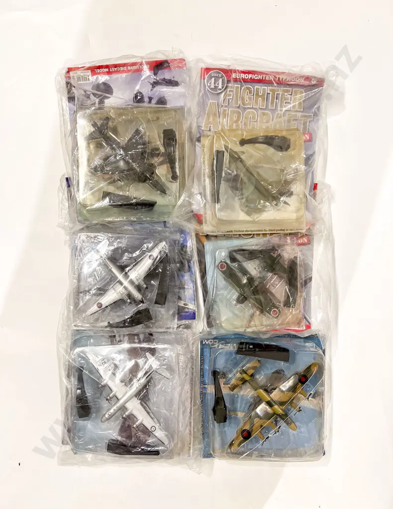 Packeted Magazine Issue Fighter Aircraft and other Models (12) Image 1++