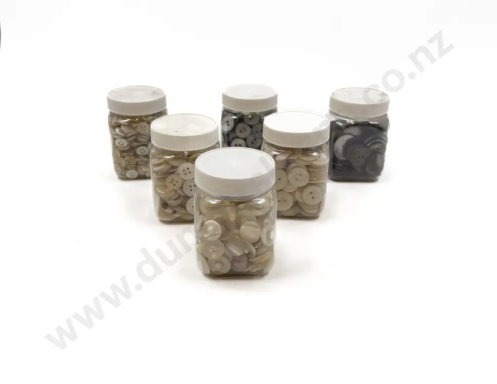Quantity Black & White Shell Buttons Image 1++