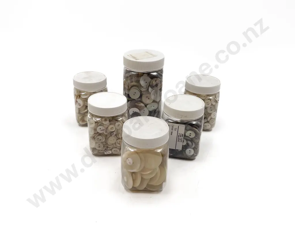 Quantity Black & White Shell Buttons Image 1++