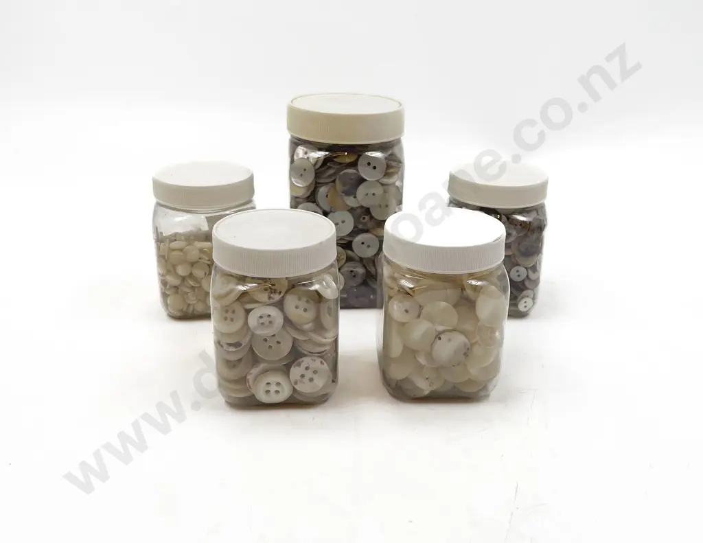 Quantity Black & White Shell Buttons Image 1++