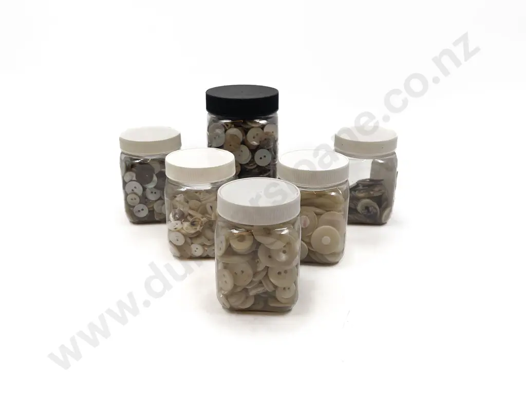 Quantity Black & White Shell Buttons Image 1++