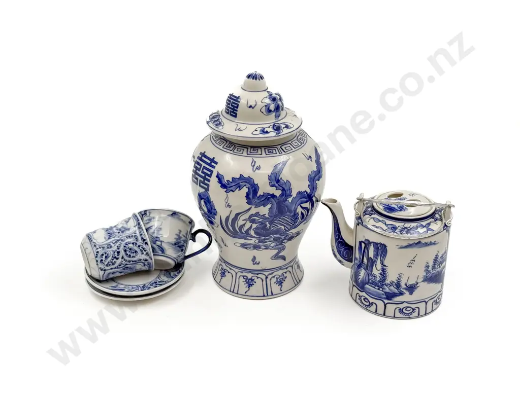 Small Qty of Chinese Blue and White Including Covered Vase and Tea Pot Image 1++