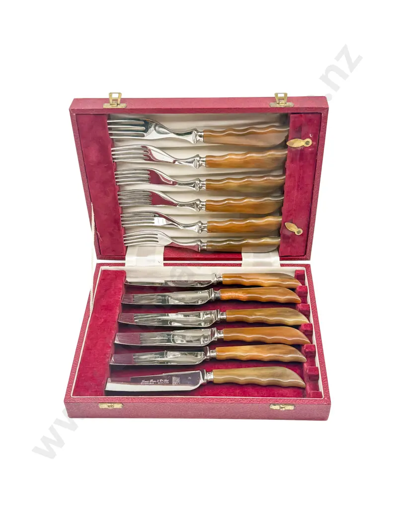 Boxed Horn Handled Cutlery Together with Footed Carnival Glass Dish Image 1++