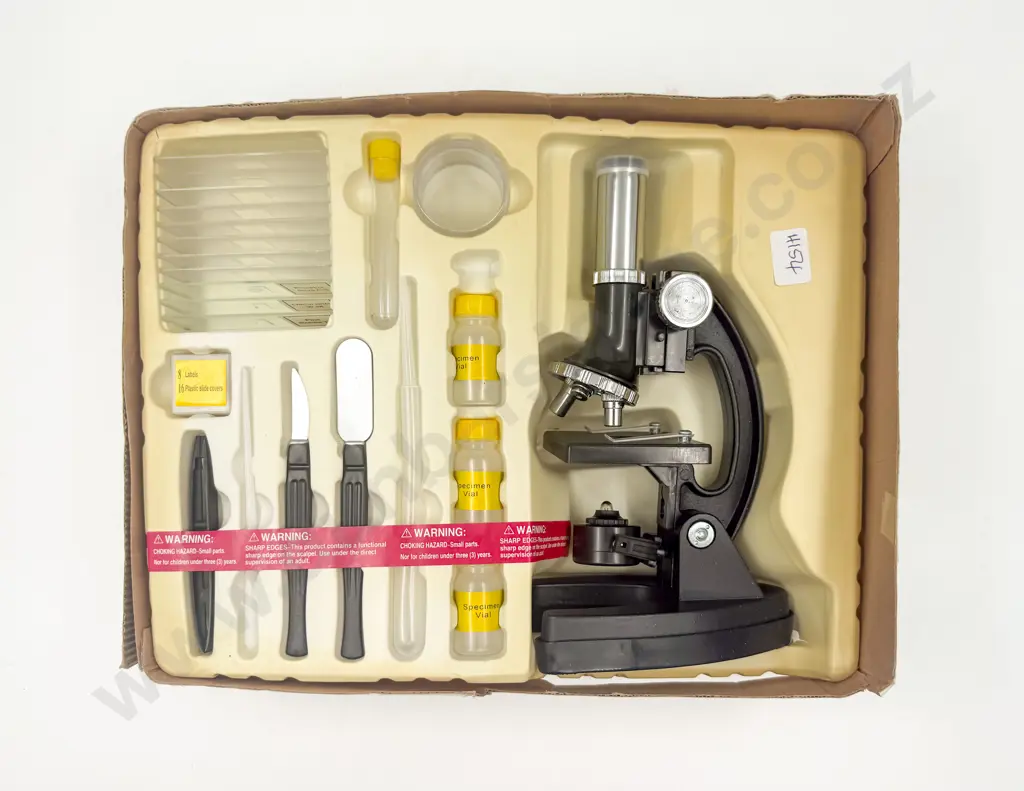 National Geographic Die Cast Microscope Set Image 1++