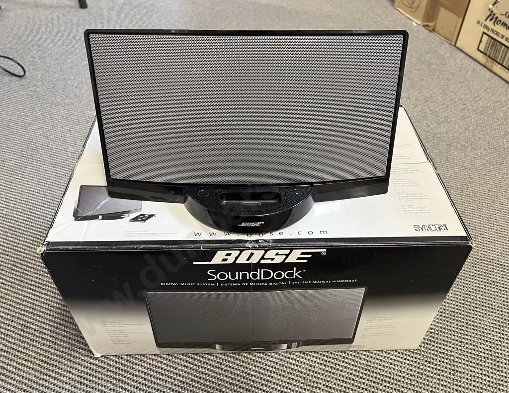 Boxed Bose Sound Dock Image 1++