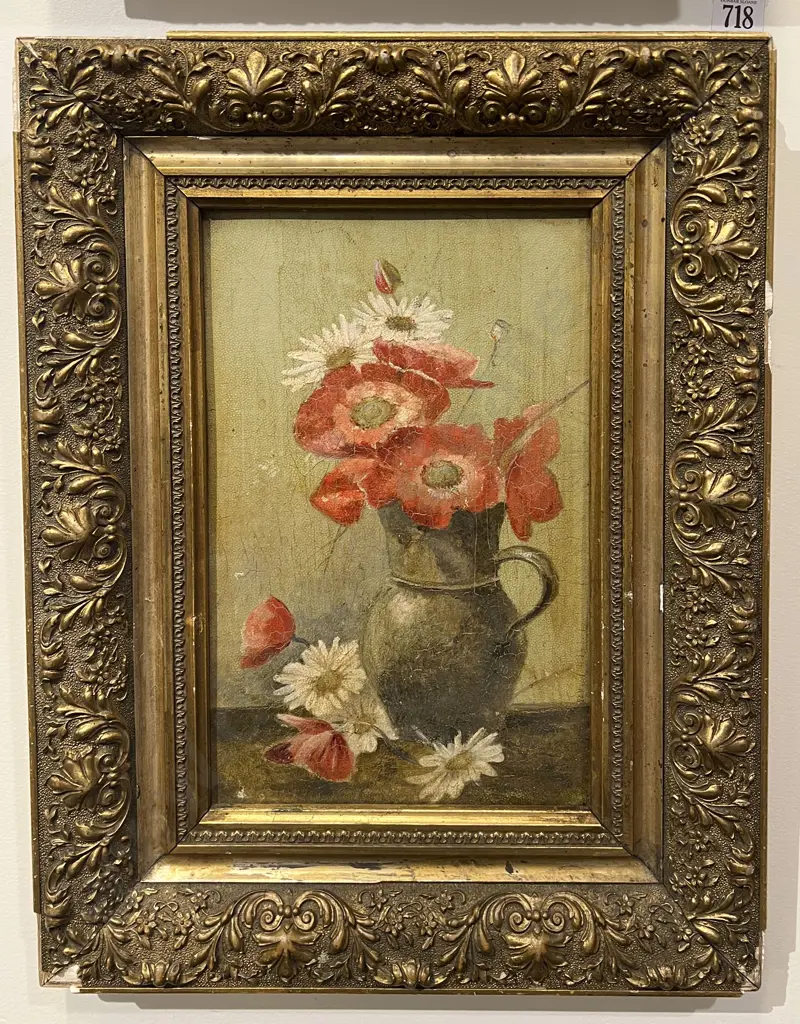 Unsigned Gilt Framed Floral Still Life - Oil on Canvasboard Image 1++