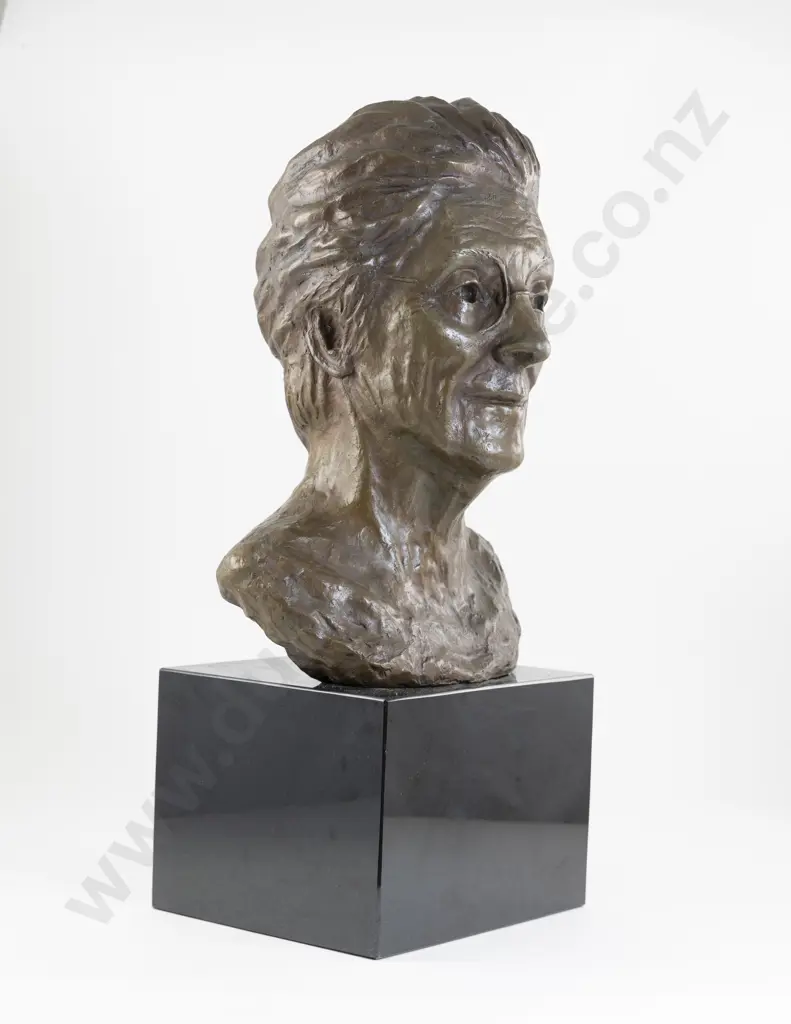 Eileen Newton - Bronze Female Bust Image 1++