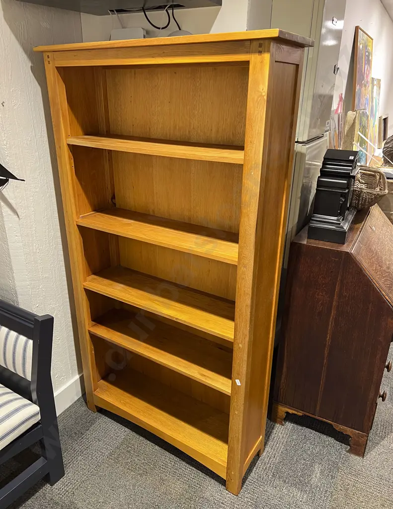Bookcase Image 1++
