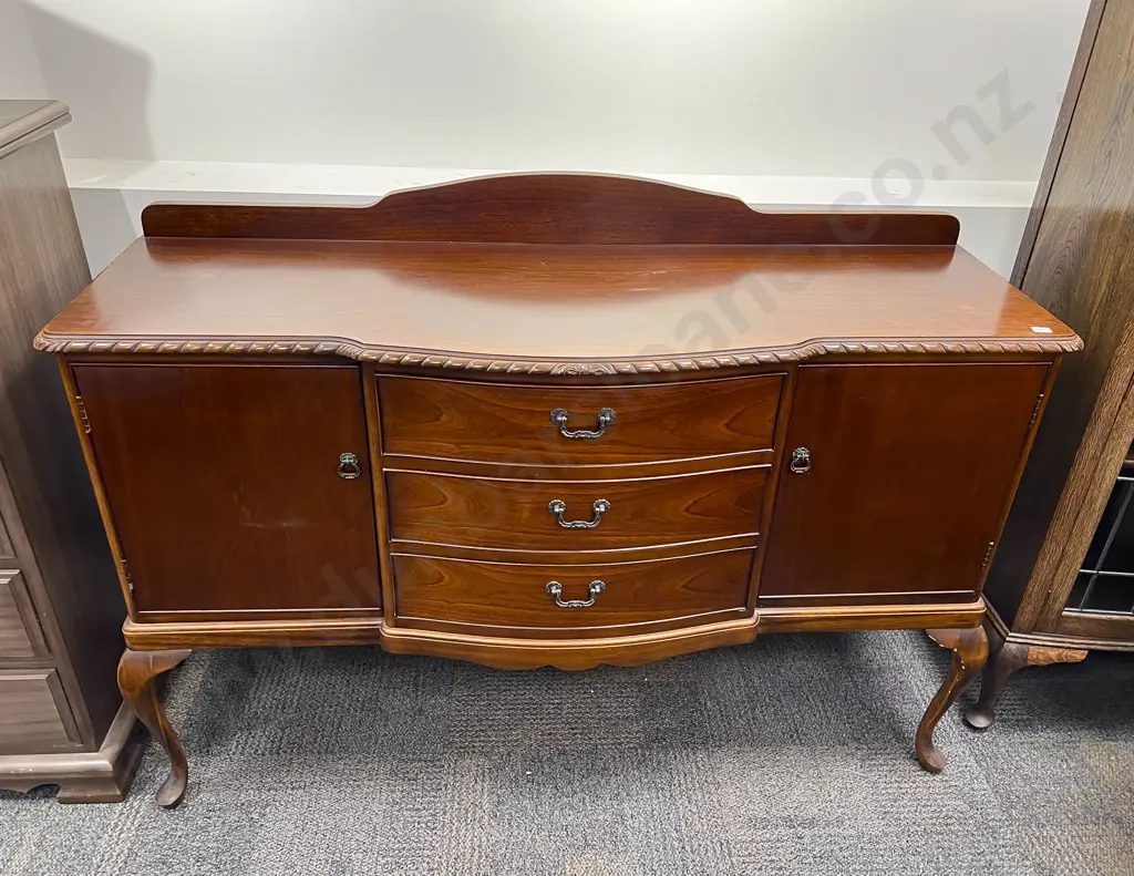 Mahogany Sideboard Image 1++