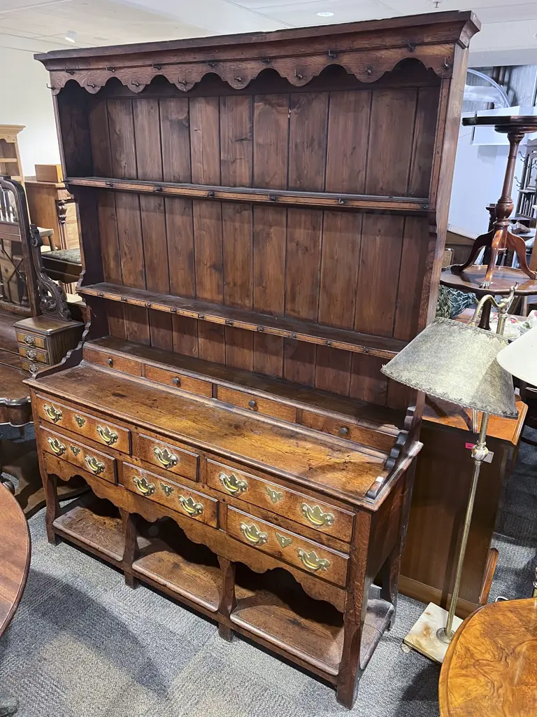 Attractive Geo III Oak Welsh Dresser Image 1++