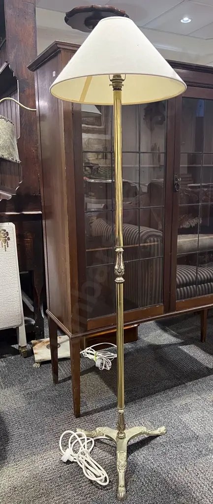 Brass Standard Lamp Image 1++