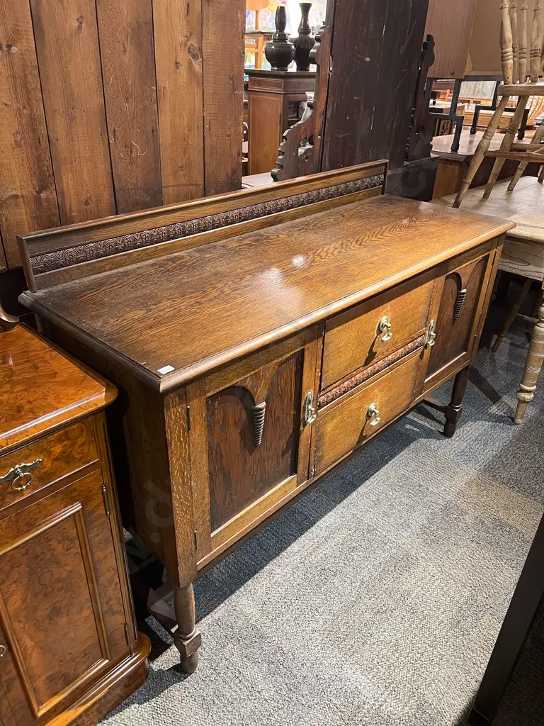 Edwardian Oak Sideboard Image 1++