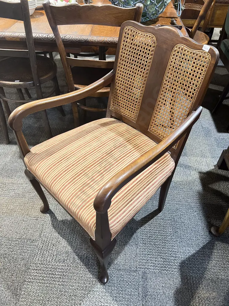 Wycombe back Mahogany Open Armchair Image 1++