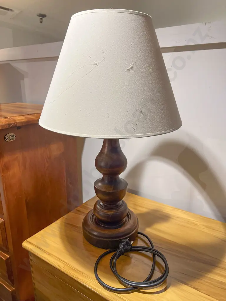 Turned Wooden Table Lampbase Image 1++