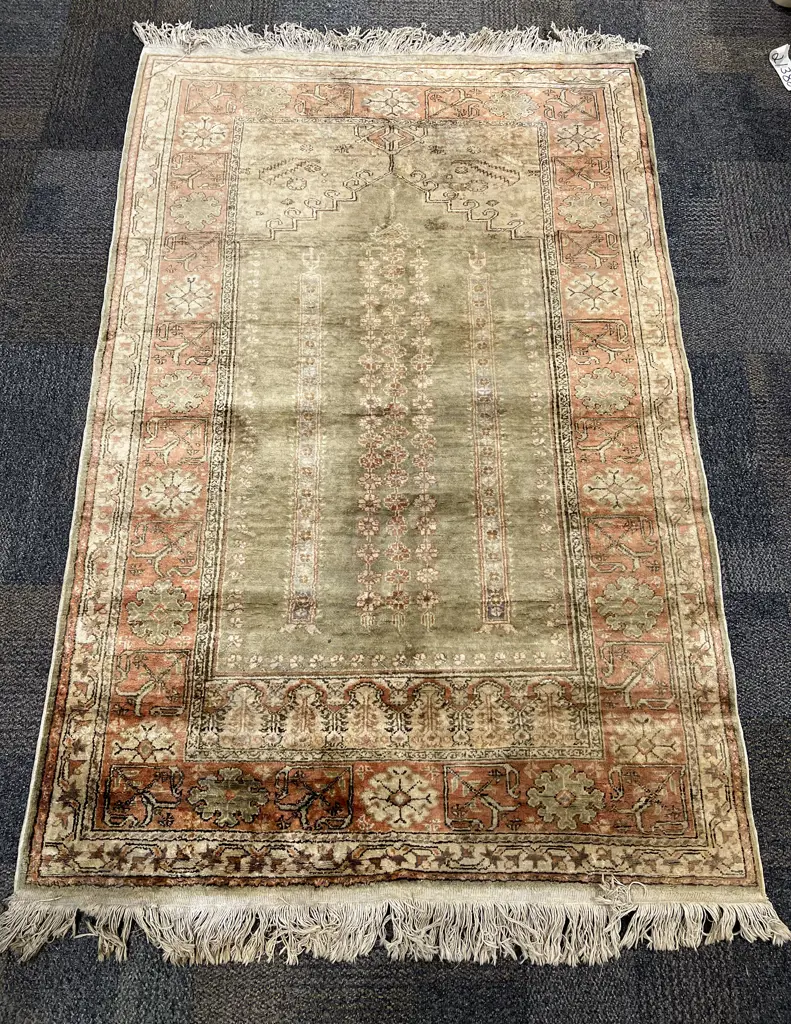 Good Quality Persian Rug Image 1++