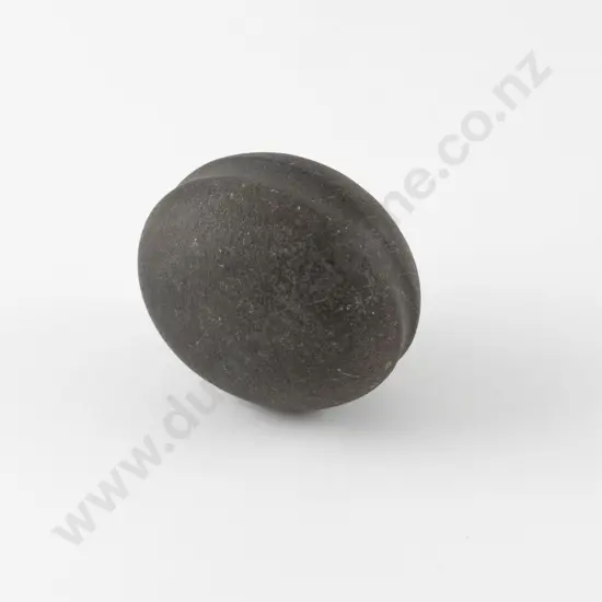 Mahe (stone sinker)