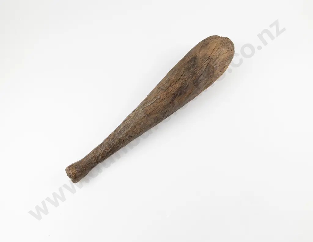 Patu Aruhe (Root Beater) of Weathered Form Image 1++