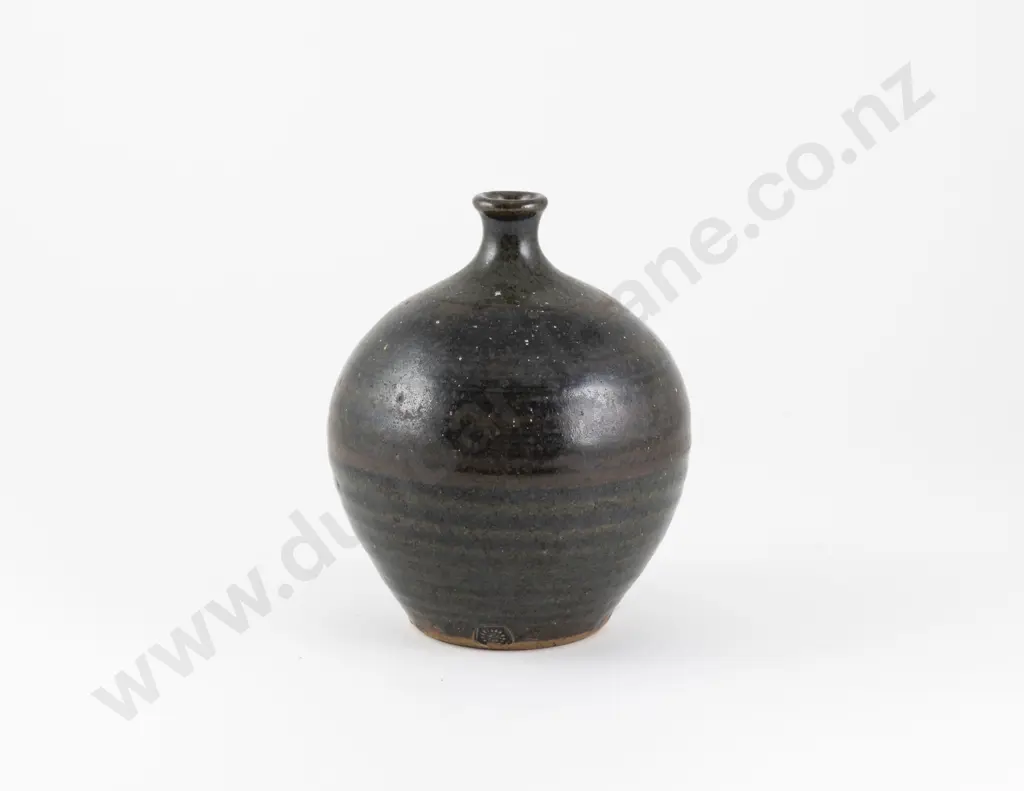 Mirek Smisek Ovoid Bottle Vase Image 1++