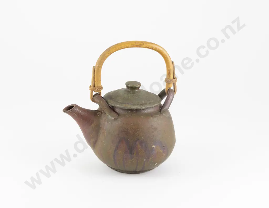 Doreen Blumhardt Stoneware Teapot Image 1++